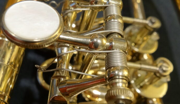 Tuba 01